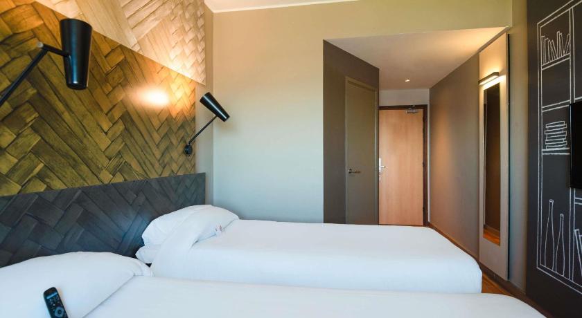 Image de Chambre Double Standard (Standard Double Room) 15