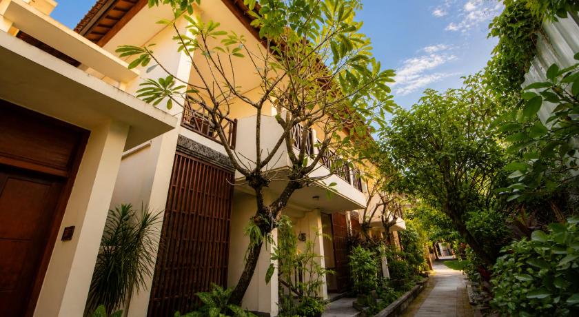 Bali Ayu Hotel & Villas - image 38