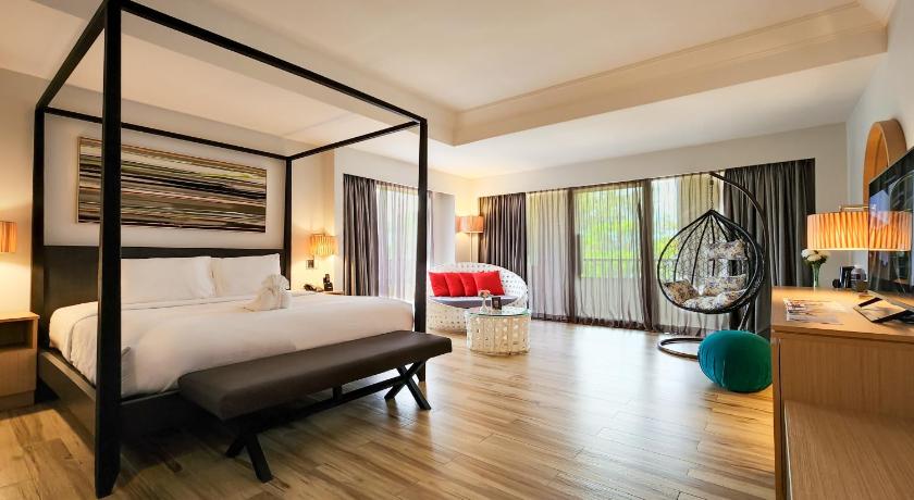 Image of Sunny Deluxe  Seaview 0