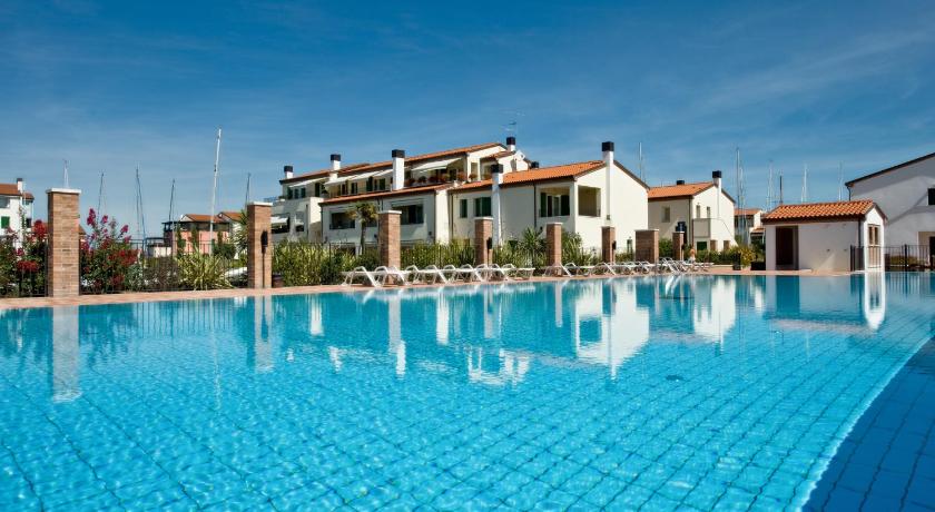 Residence Maestrale — Hotel in Caorle
