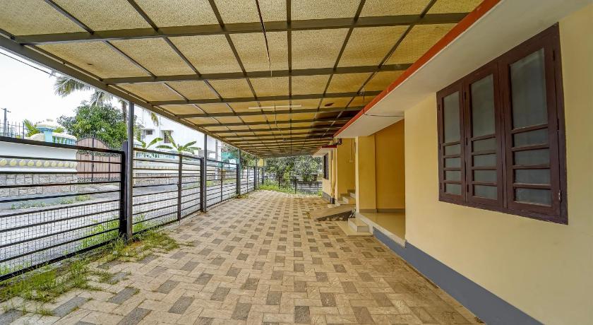 Super Collection O Peroorkada Junction Formerly Snehalayam Stays - image 10