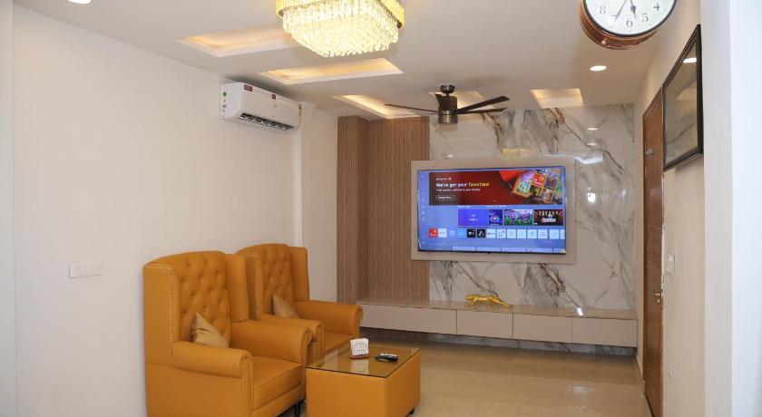 VR Hotel - image 15