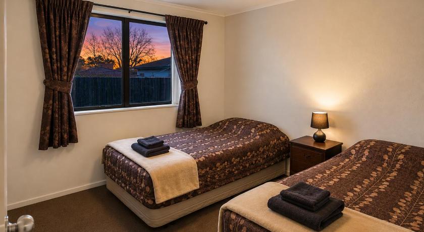 Image of Three Bedroom Motel 8