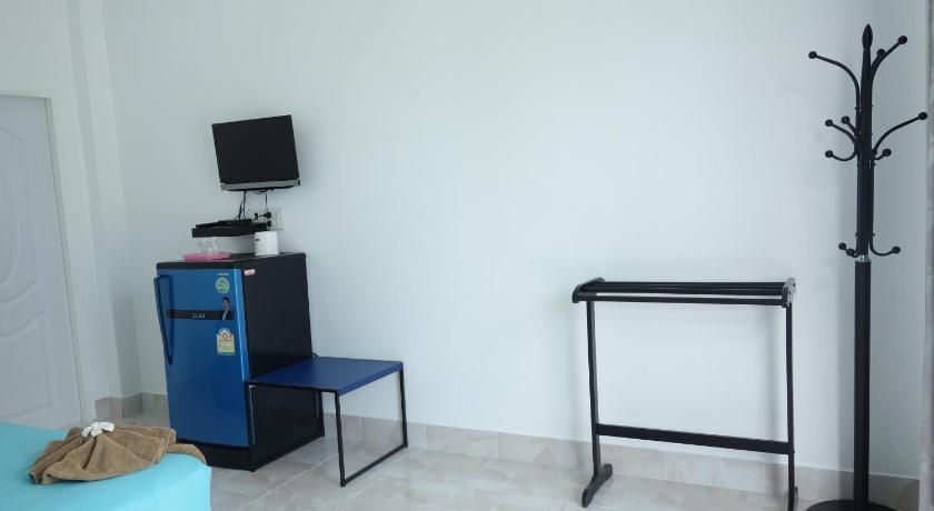 Image of Bungalow with Garden View 0