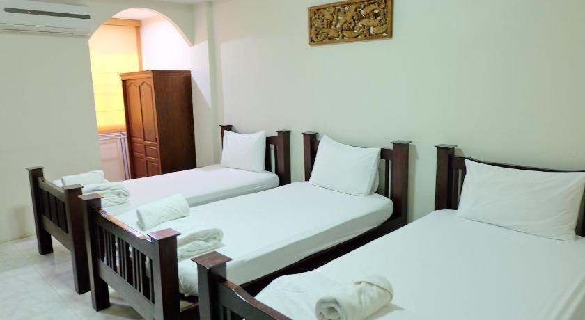 ロッブリー Siam House Interplace 2つ星 ホテル レストラン