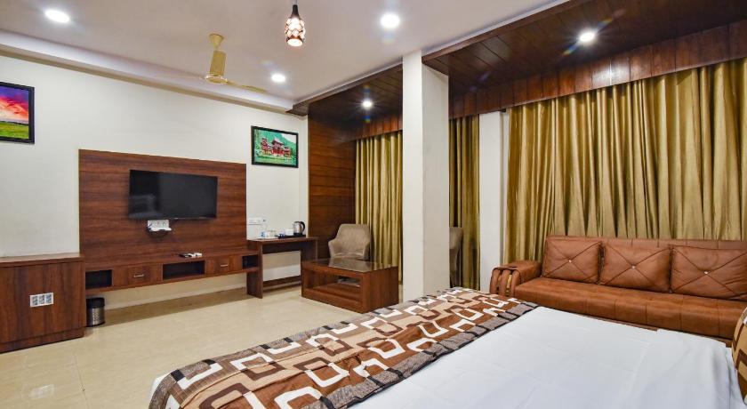 Pineberry Hotels - image 2