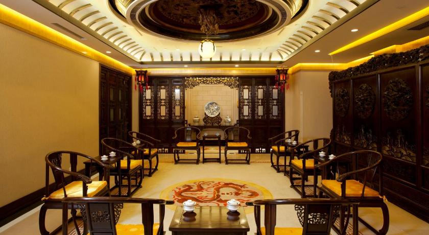 Crowne Plaza Qingdao By IHG - image 46