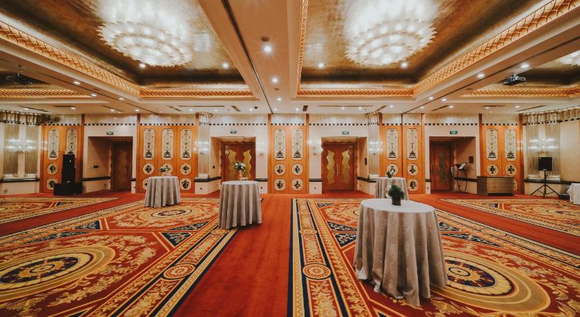 Crowne Plaza Qingdao By IHG - image 26