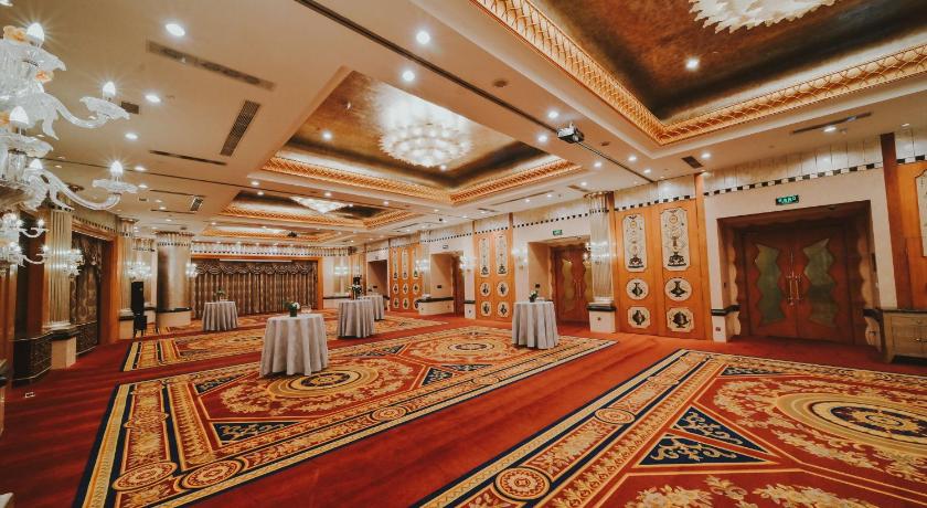 Crowne Plaza Qingdao By IHG - image 12