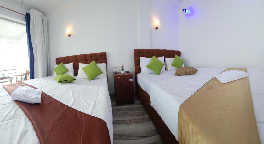 Imagen de Habitación Cuádruple con vistas al mar (Quadruple Room with Sea View) 9