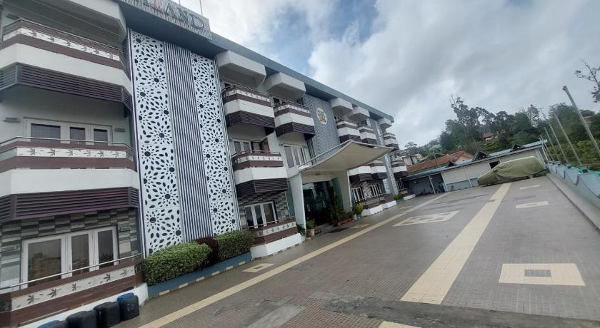 Hotel Dreamland - image 15