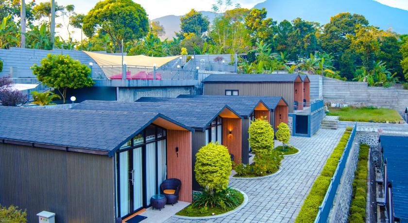 Tampilan Terrace Garden Glamping Bogor