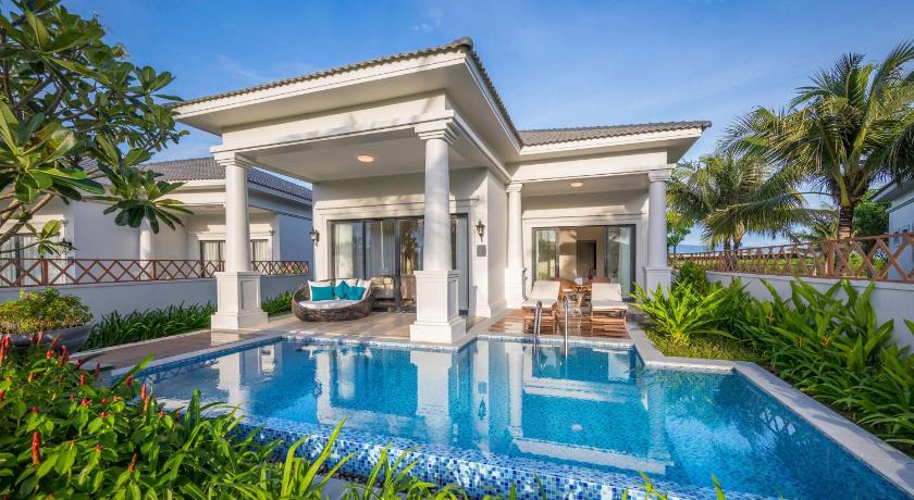 صورة 2-BEDROOM VILLA GARDEN VIEW WITH PRIVATE POOL 3