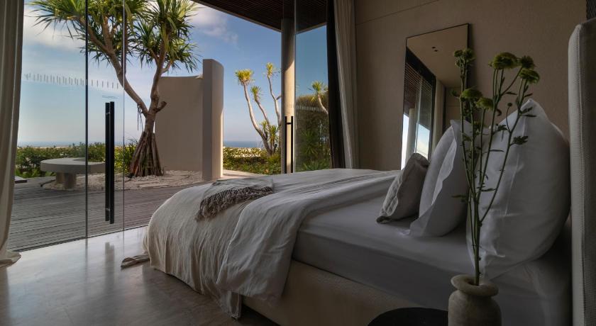Lyvin Melasti Villas - image 10