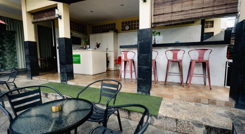 V Canggu Dormitory - image 8