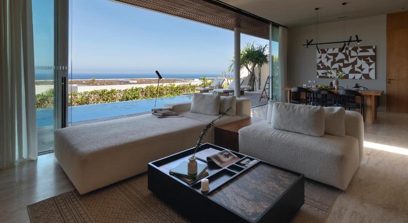 Lyvin Melasti Villas - image 2