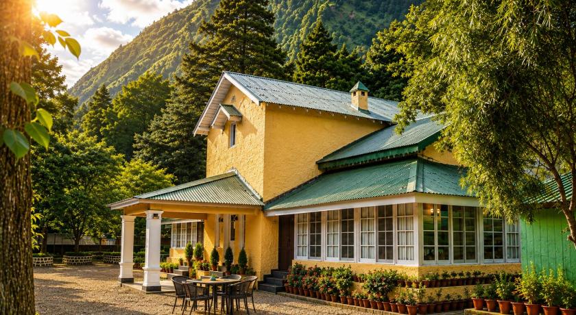 Hotel Vikram Vintage Inn - image 2