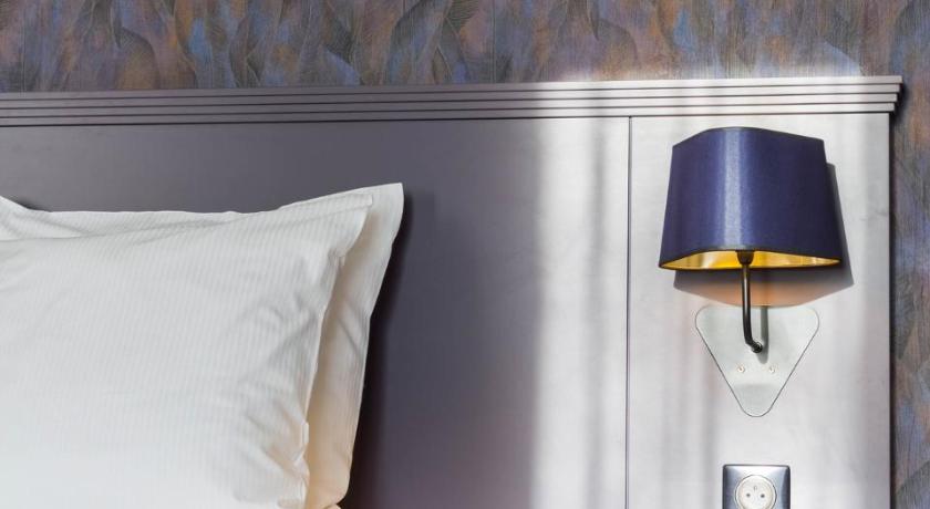 Image of Deluxe Double Room 8