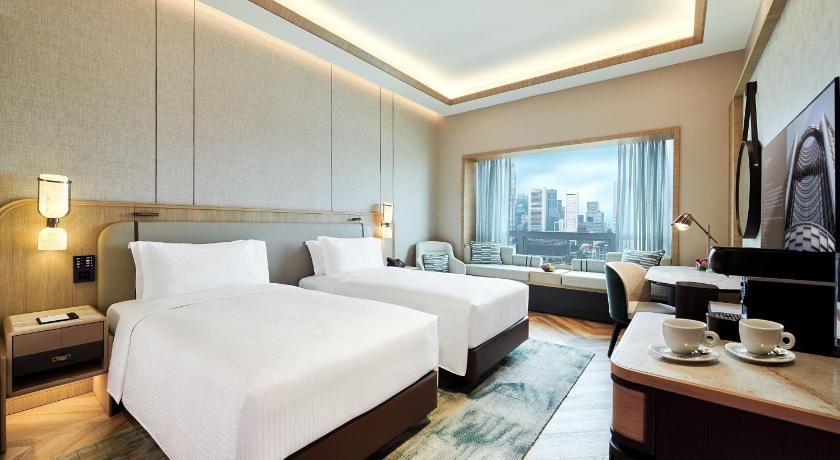 صورة Premier King or Hollywood Twin Room - Newly Renovated 0