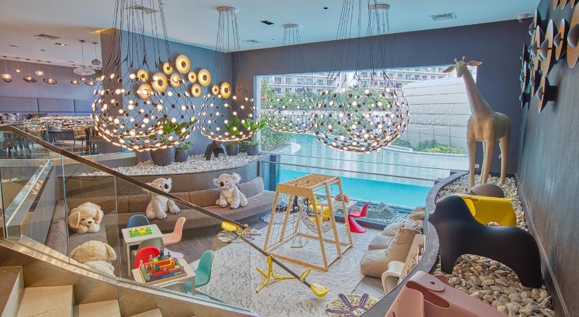 Novotel Suites at Acqua - image 11