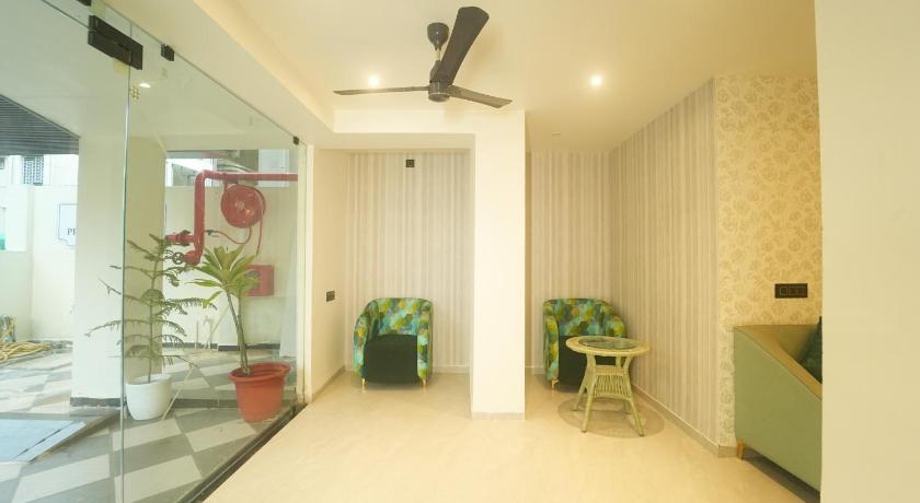 Hotel Pritesh Solitaire - image 4