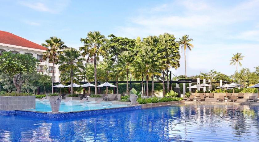 Tampilan Grand Mercure Bali Seminyak