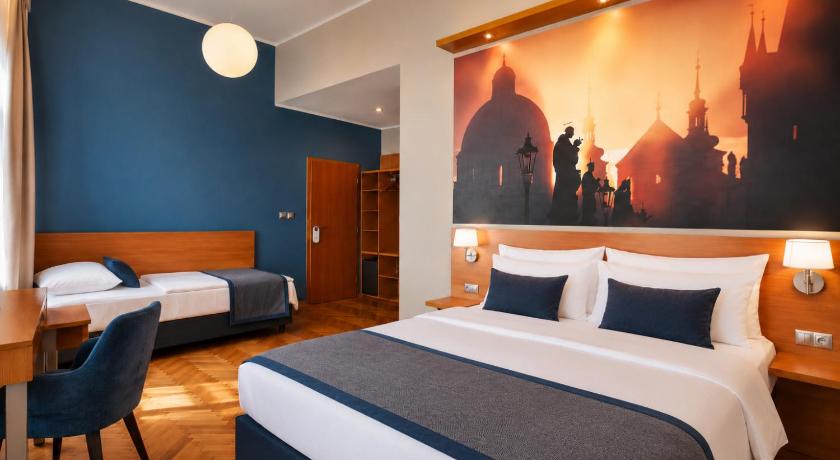 Image of Quadruple Room 0