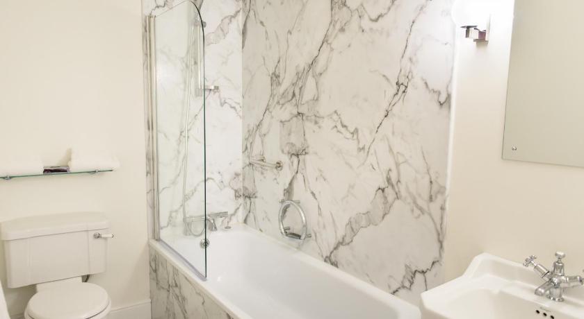 Image of Standard Double Room 2