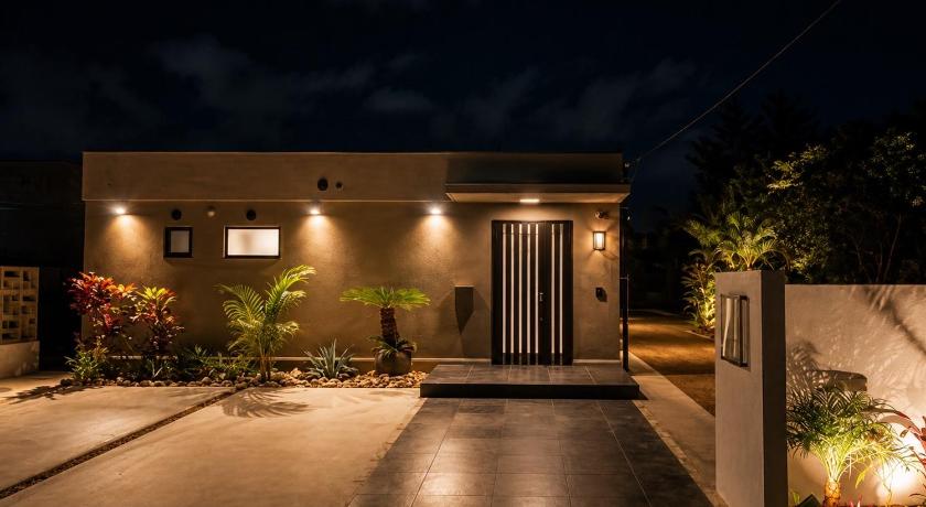 専属シェフのおもてなしTHE HERO VILLA 米原ビーチリゾートIshigaki