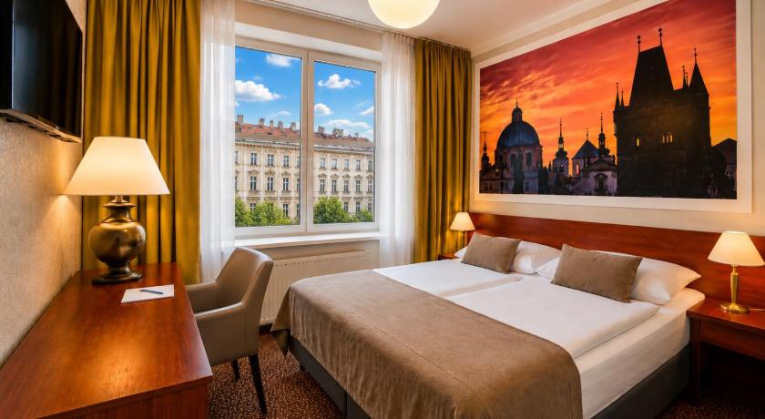 Image of Standard Single Room 3