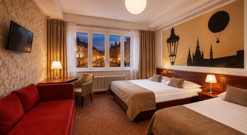 Image of Standard Triple Room 0