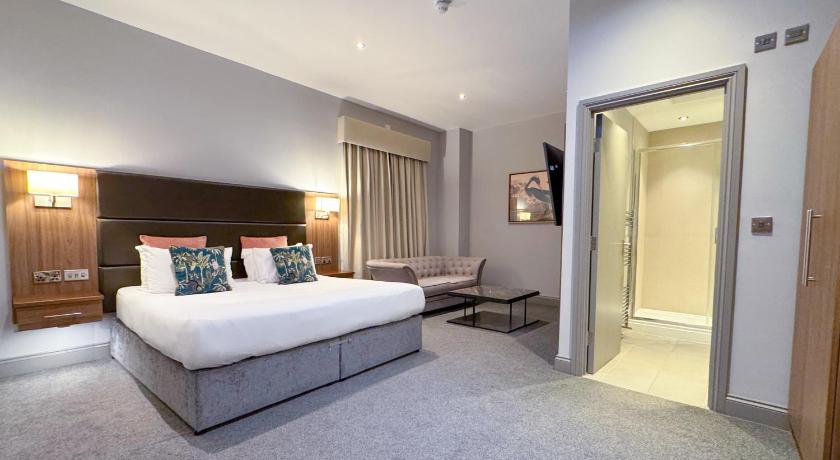 Image of The Snug - No Window 0