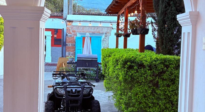 Blue Moon Hostel