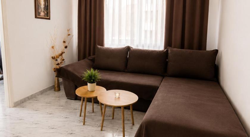Photo of Dariya Comfort Apatrment - Agoda Discount Booking