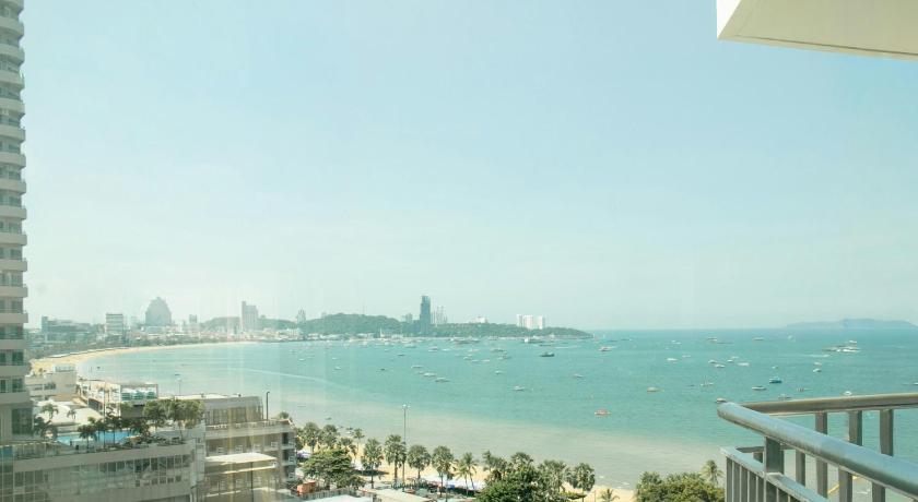 Imatge de 2 Bedroom Kids Suite Bay Tower 1 King 2 Single 1