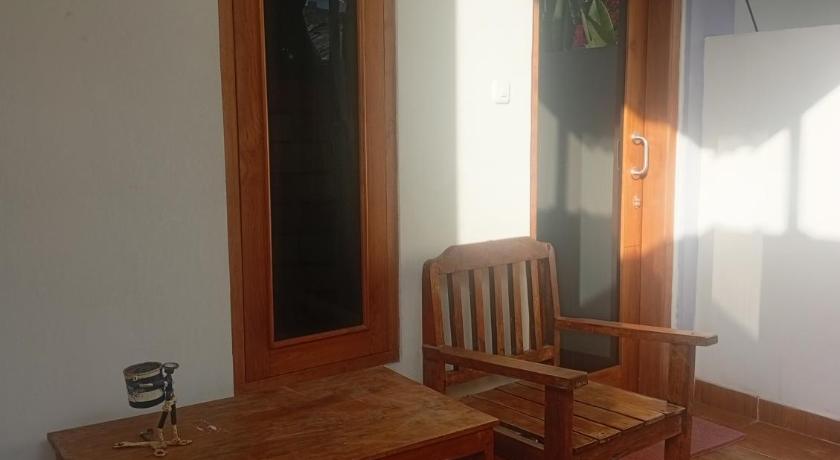 Tampilan Mamat warung bed & breakfast