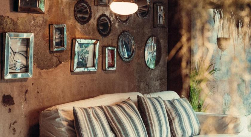 The Corduroy Hotel - image 21