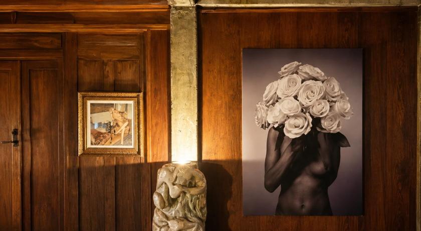 The Corduroy Hotel - image 41