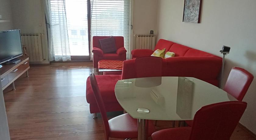 Apartman MIRNA