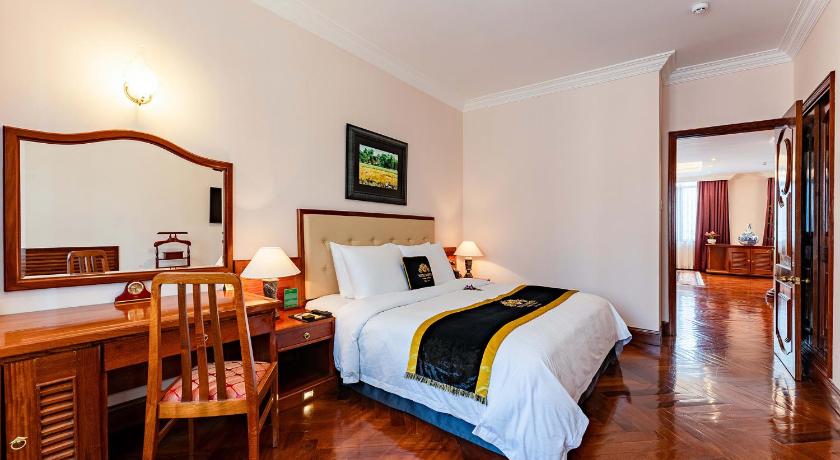 Prezidenta "suite" numurs (Presidential Suite) attēls 10