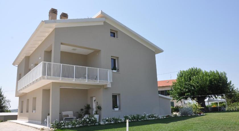 Dolce Conero Guest House