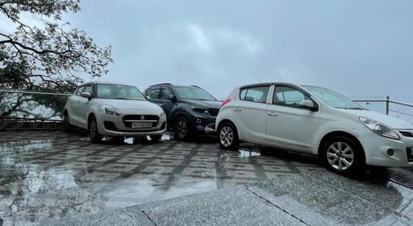 Landour Blick - image 8