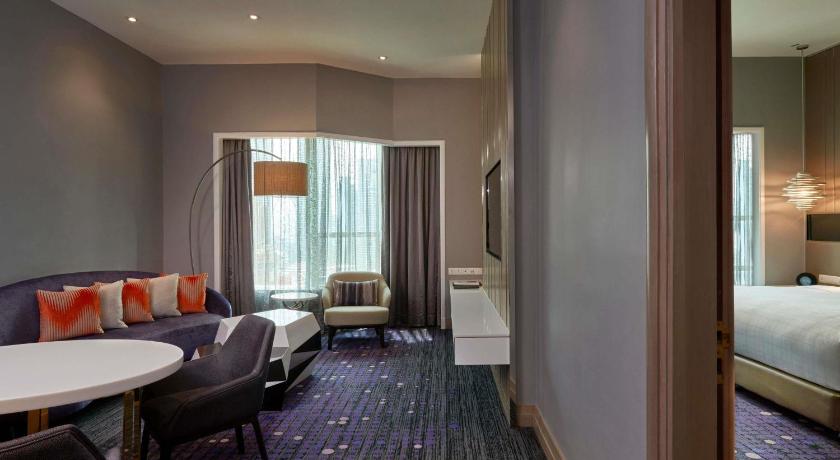 Image of Regency Suite King 7