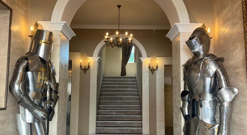 Hotel Antique - free private parking