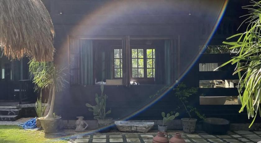 The Corduroy Hotel - image 33