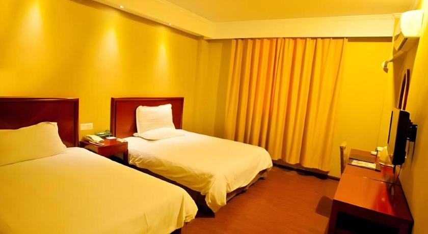Green Tree Inn Nanjing Zhonghua Gate Subway Station Hotel - image 12