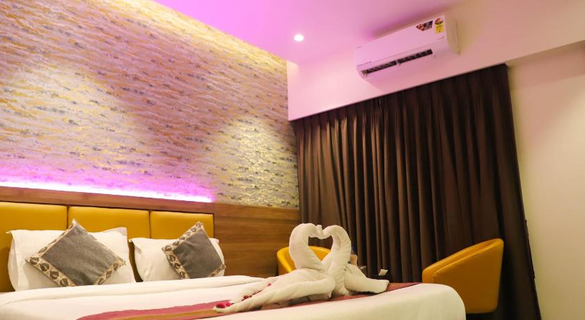 Superior King Room