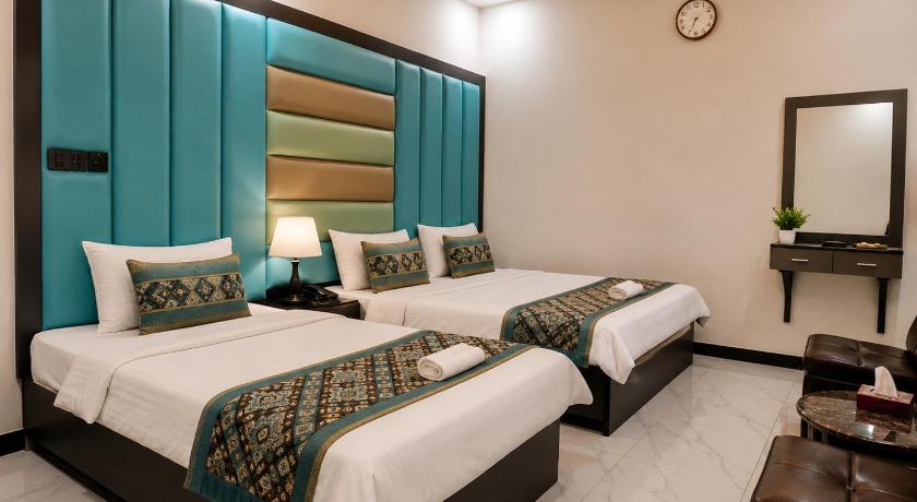 Galaxy Inn Guest House - image 13