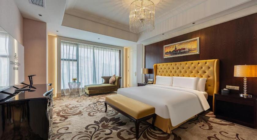 Chongqing Jiangbei Airport Grand Rezen Hotel