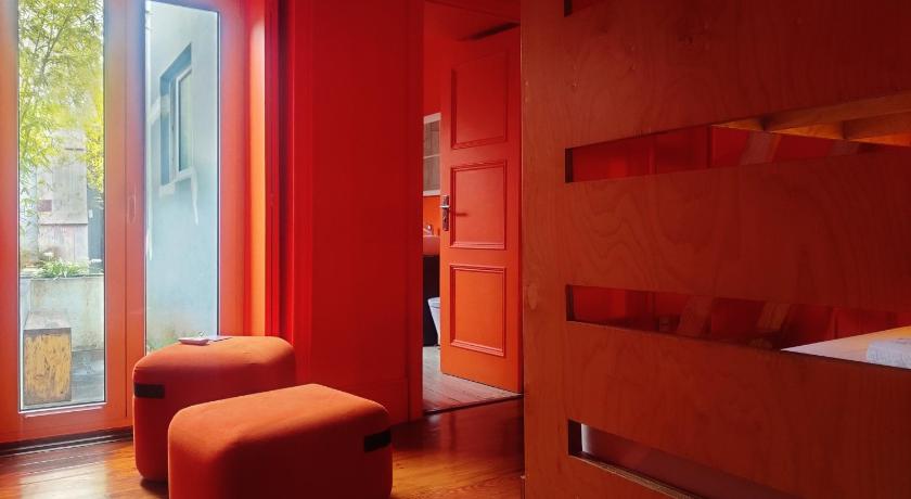 รูปของBed in a 3-Bed Mixed Dorm Room with Shared Ensuite Bathroom 0